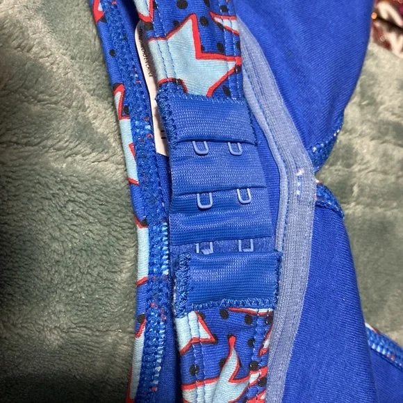 Out From Under size Medium halter top /bra/bralette never worn - Picture 7 of 8